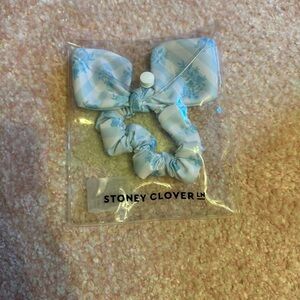 Stoney clover high tea scrunchie in fine China